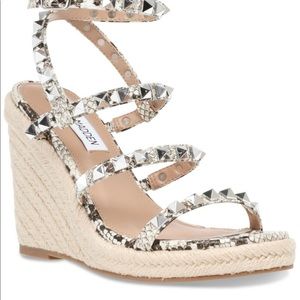 Rockstud Steve Madden snake silver studded espadrilles  6.5. Gently worn EUC HOT
